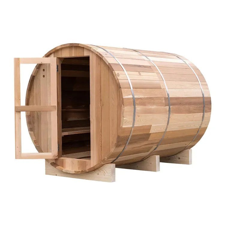 フルパノラマビューで自然を満喫できるバレルサウナ