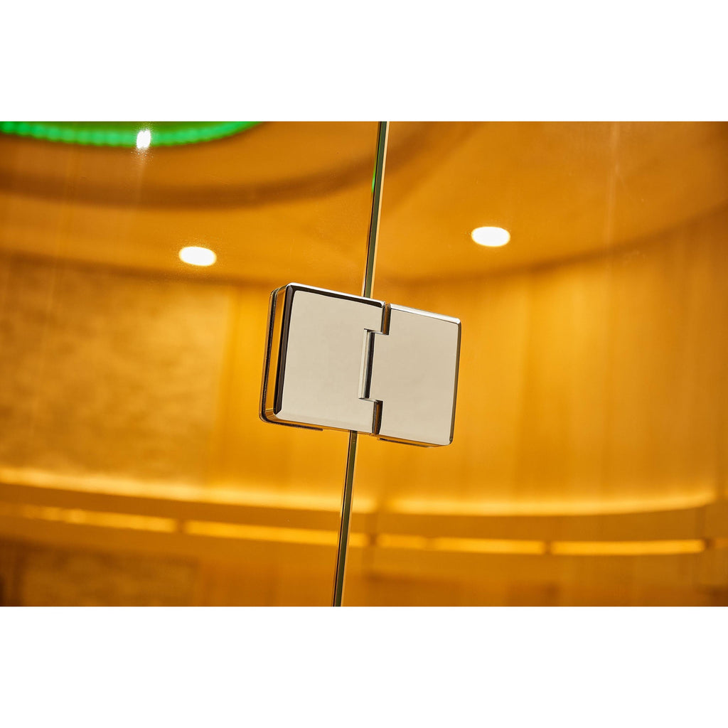 シンプルで美しいフラットな丁番を採用