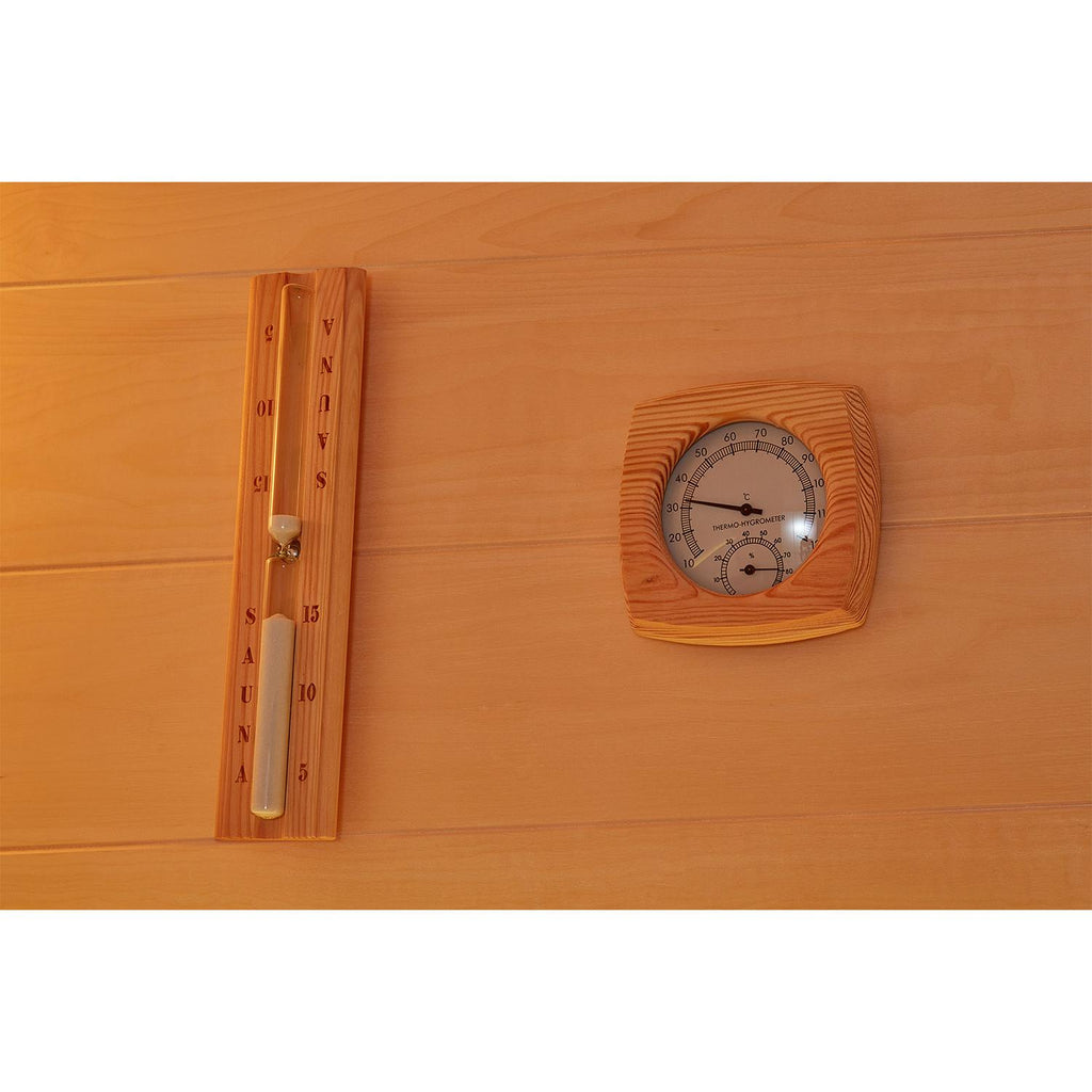 温湿度計や砂時計など充実の付属品