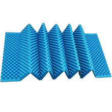 画像をギャラリービューアに読み込む, 使いたいときだけ簡単に広げることができるクッションマット