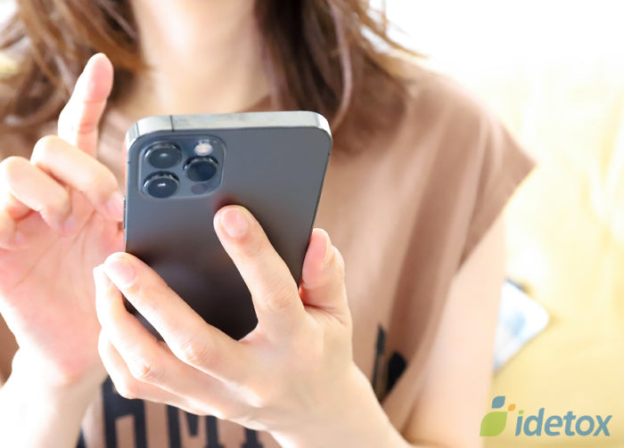 SNS依存でメンタルを破壊させないための3つの対処法 idetox オンラインショップ