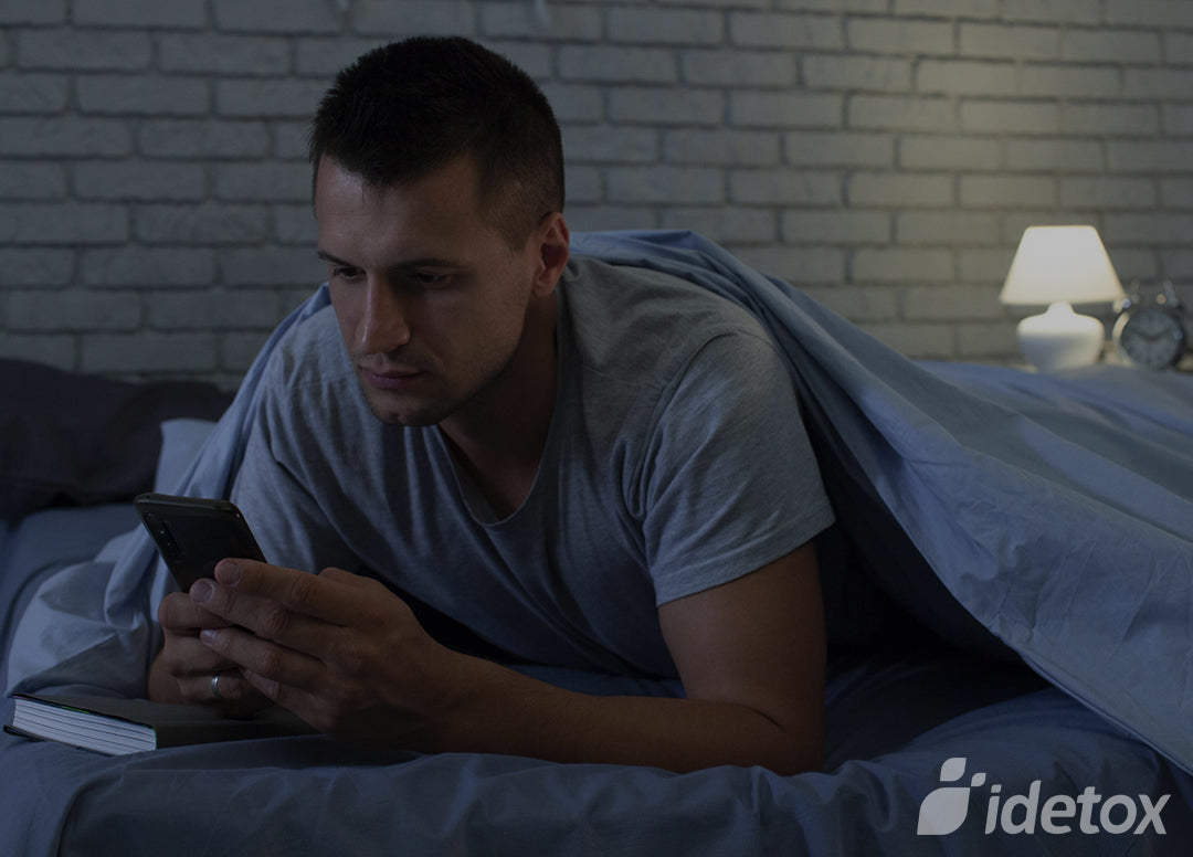 スマホ依存症って何が怖いの？デジタルデトックスの大切さ idetox オンラインショップ