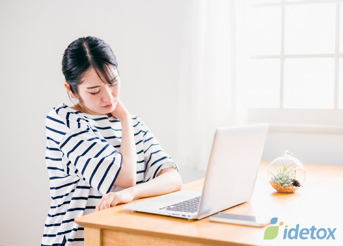 【サウナ×肩こり】慢性的な肩こりにはサウナが効果的！逆に治らない肩こりの種類とは idetox オンラインショップ