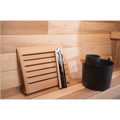 ロウリュセットや砂時計など充実の付属品