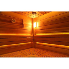 高い耐久性と美しい木目のレッドシダー