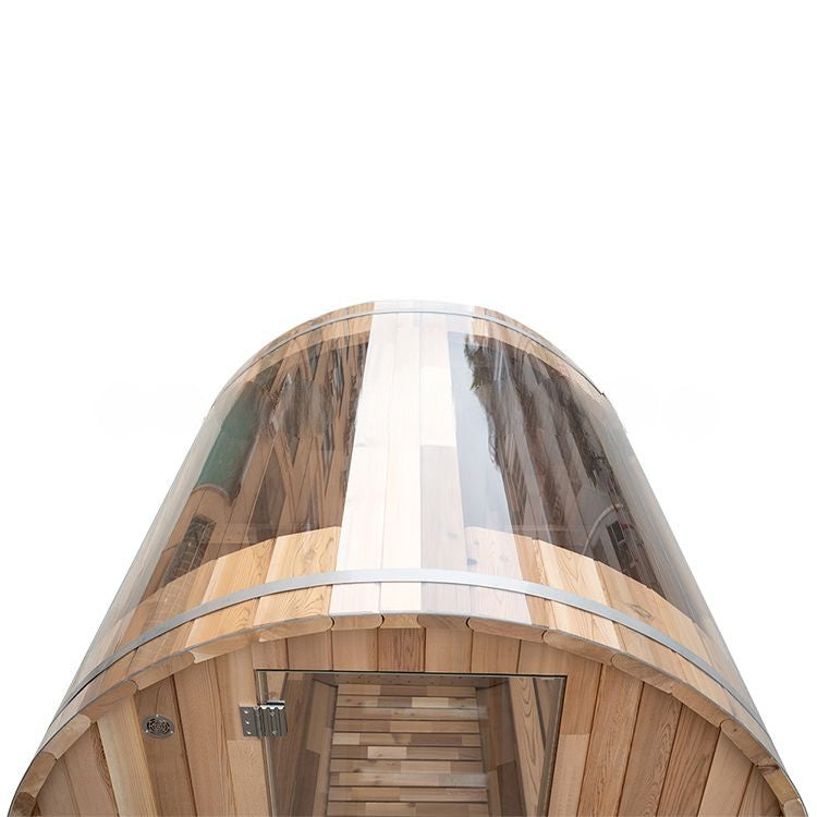 強化プラスチックを採用した大きなサンルーフ