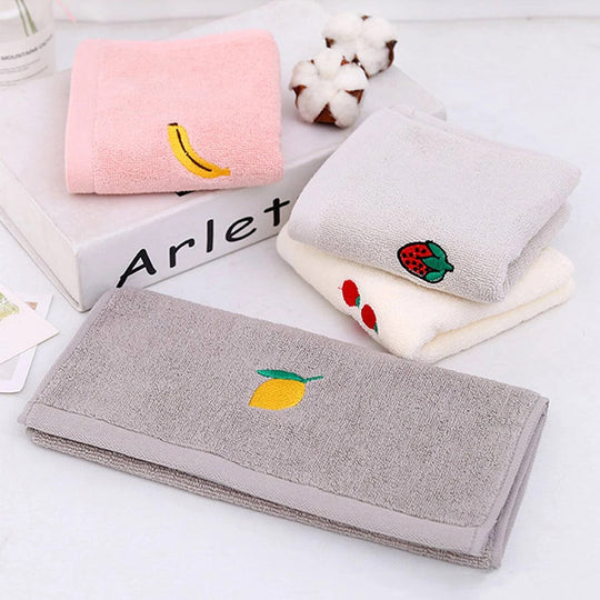 フルーツ柄ハンドタオル | 25×50cm | 4色 | ポリエステル