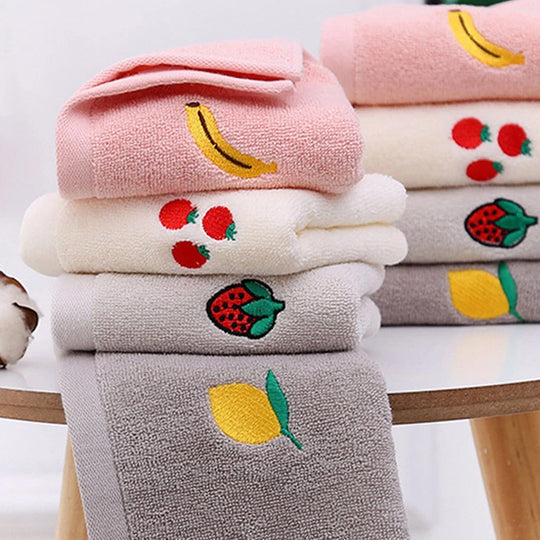 フルーツ柄ハンドタオル | 25×50cm | 4色 | ポリエステル