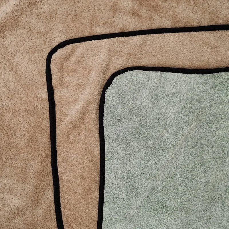 吸水性、速乾性に優れたマイクロファイバー生地