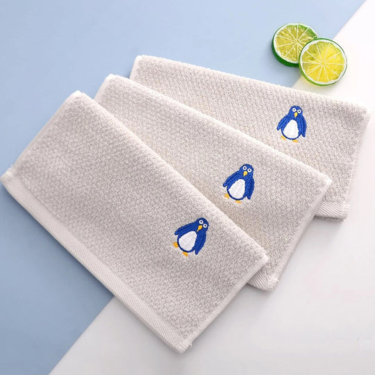 ペンギン刺繍ハンドタオル｜100%コットン | 柔らかな肌触り