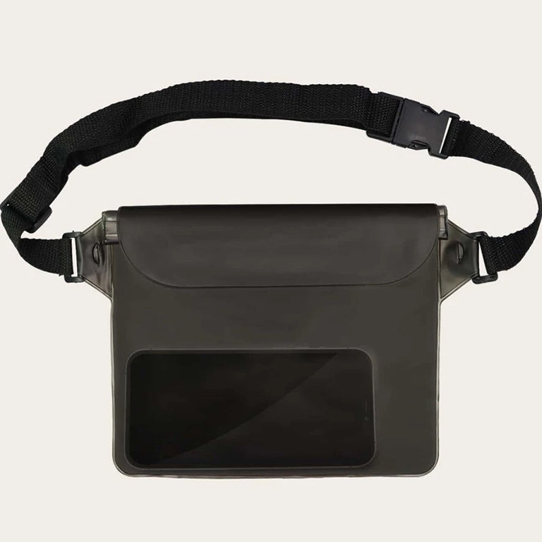 アウトドアサウナや水風呂で手軽にスマホを持ち運ぶことができます